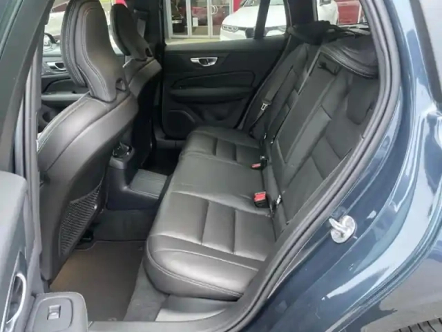 Volvo V60 t6 awd 253+145ch plus style dark geartronic 8 — photo 11