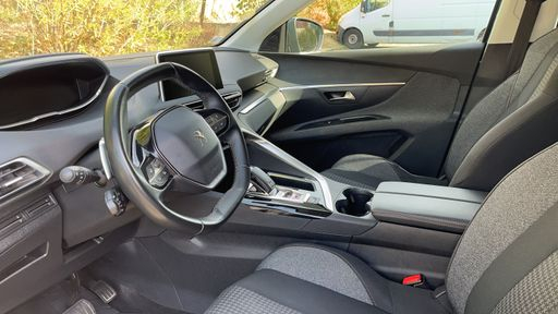 Peugeot 5008 1.5 BlueHDi 130 EAT8 - Active Business – 2019 – 138653 km – Diesel – Boîte Automatique — photo 20