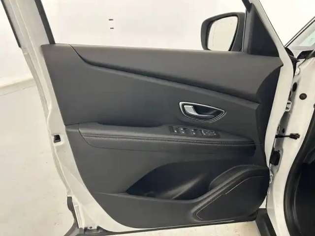 Renault Scenic dci 110 energy — photo 20