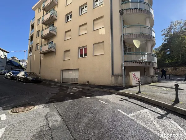 Parking/box 15 m² Rodez
