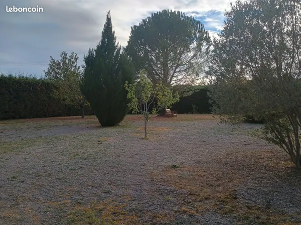Terrain constructible 1000m2