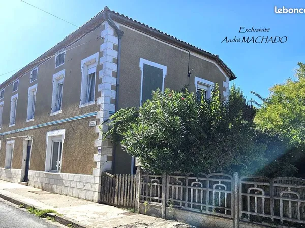 Maison de ville 8 pièces 220 m²