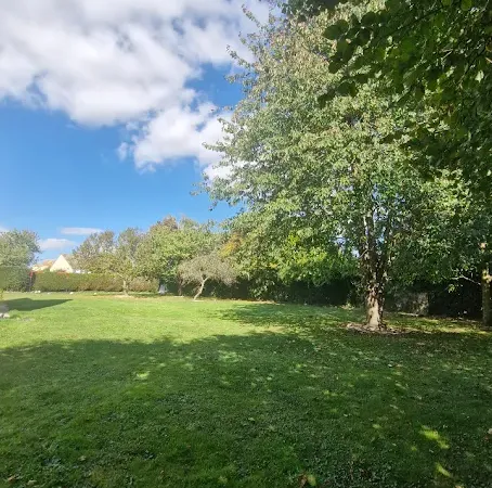 Terrain 600 m²