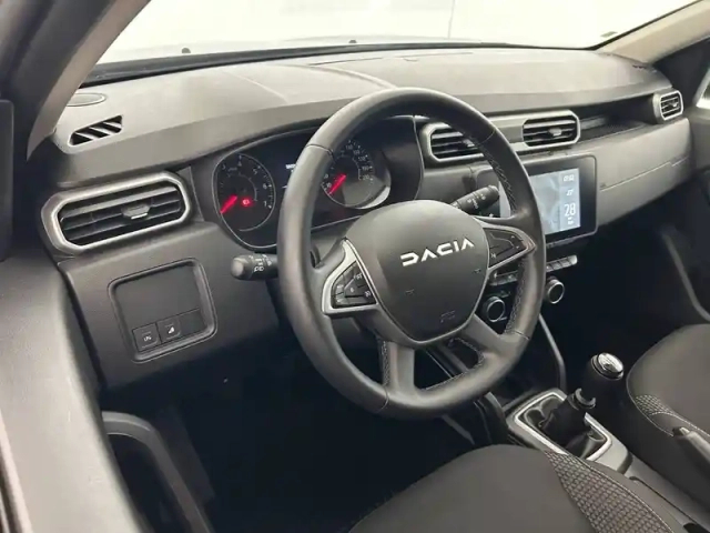 Dacia Duster eco-g 100 4x2 — photo 42