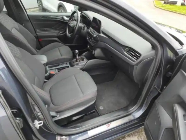 Ford Focus 1.0 ecoboost 125ch st-line — photo 26