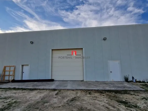 Immobilier Professionnel à vendre Saint-André-de-Cubzac