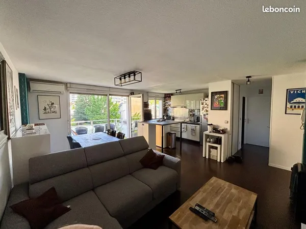 Location Appartement 49M2 meublé