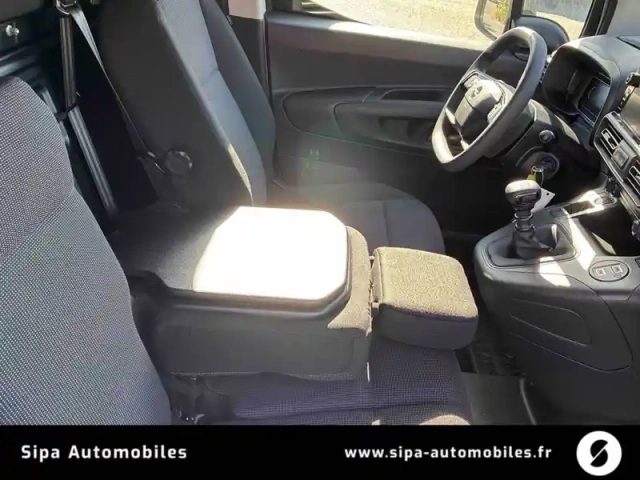 Opel Combo cargo m charge utile majoree diesel 100 ch manuelle — photo 20