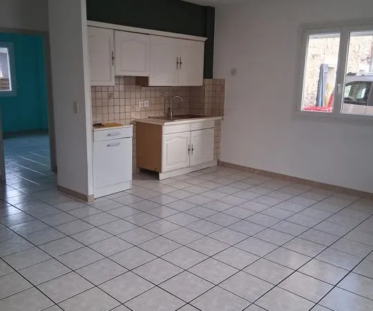 Appartement de 58m2 à louer sur Palau-del-Vidre