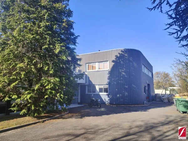 Bureaux 294 m²