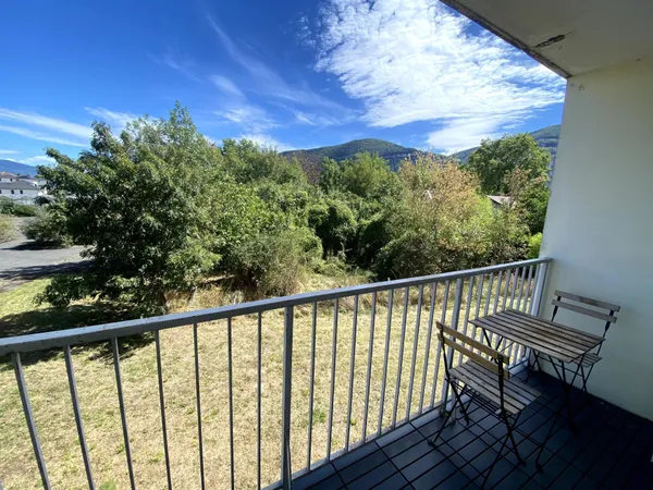 Studio avec Balcon, libre de toute occupation