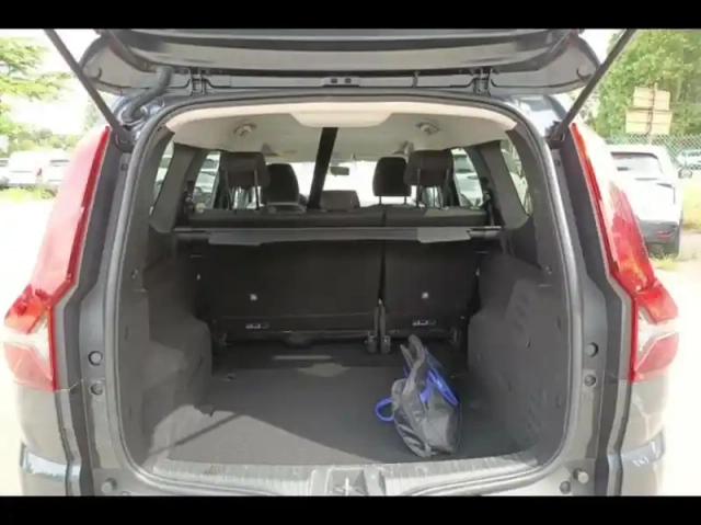 Dacia Jogger 1.0 eco-g 100ch extreme 5 places — photo 12
