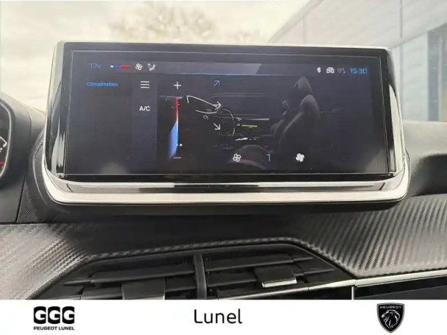 Peugeot 208 puretech 100 s&amp;s bvm6 — photo 17
