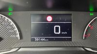 Peugeot 2008 1.2 PureTech 100ch S&S Allure — photo 9