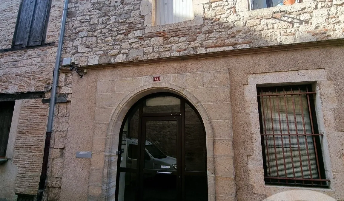 Photo 2