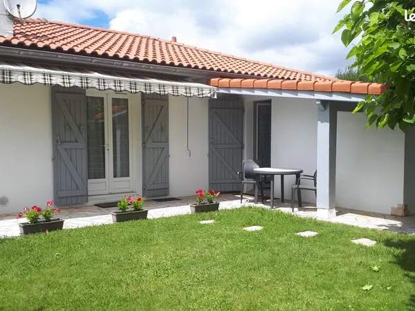 Studio à Bayonne - 21 m² - jardin et piscine