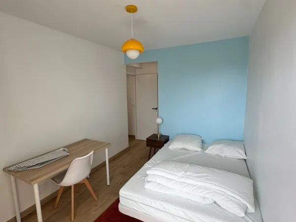 Loue chambre en colocation dans appartement