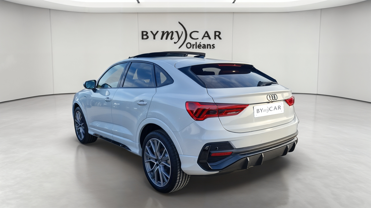 Audi Q3 Sportback 35 TFSI 150 ch S tronic 7 — photo 3