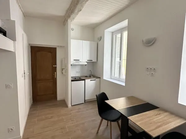 Appartement 1 pièce 18 m²