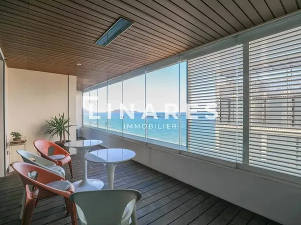LE BORD DE MER - Appartement T3 de 80 m² - Terrasses 18m² - Garage - 13007