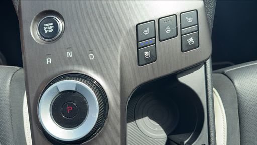 Kia Sportage 1.6 T-GDi 239 BVA8 - GT Line Premium – 2025 – 10279 km – Hybride essence – Boîte Automatique — photo 13