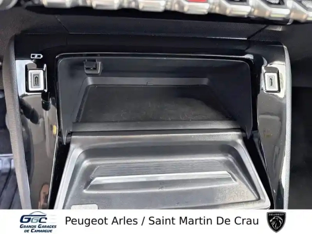 Peugeot 208 100 s&amp;s bvm6 — photo 22