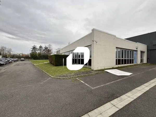 Bureaux 445 m²