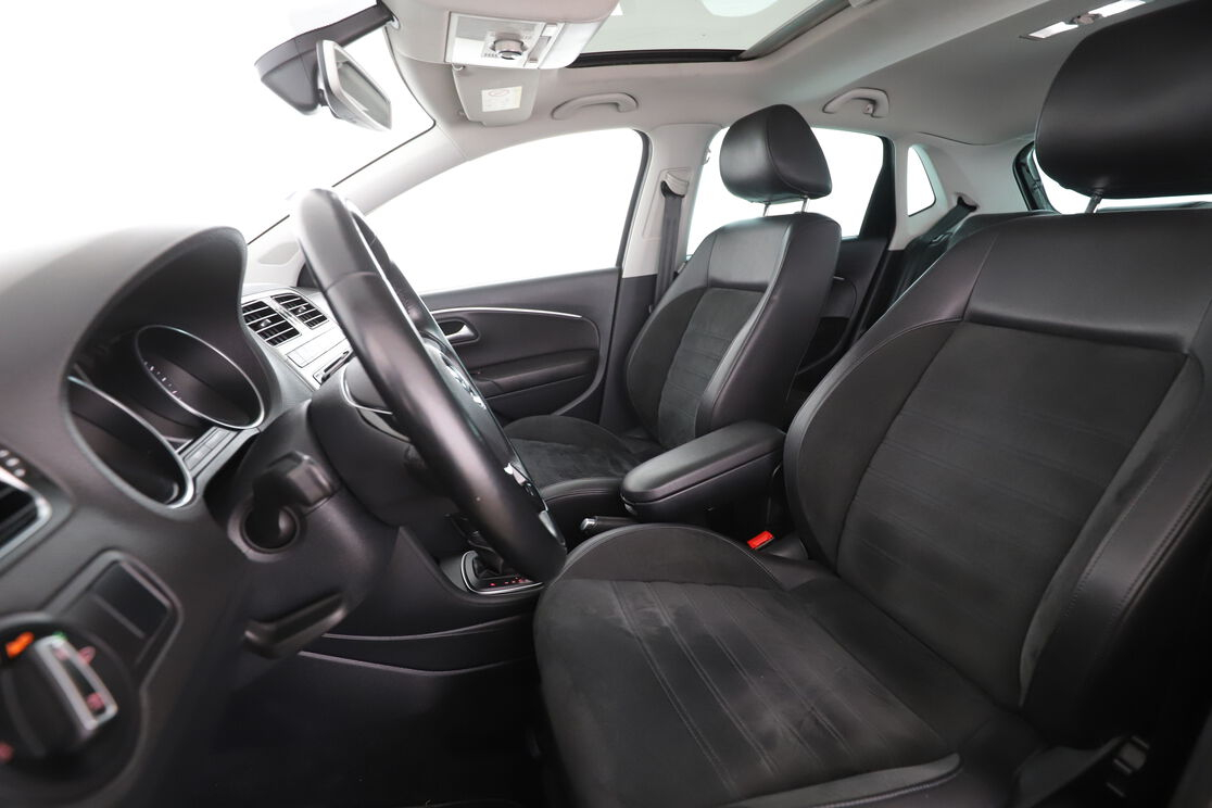 Volkswagen Polo 1.2 TSI BlueMotion Tech Carat DSG7 — photo 9