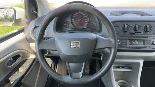 Seat Mii 1.0 60 - Style – 2016 – 101400 km – Essence – Boîte Manuelle — photo 29