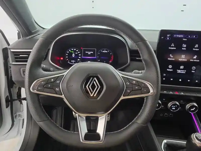 Renault Clio tce 90 — photo 37