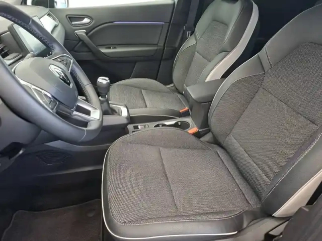 Renault Captur tce 90 — photo 12