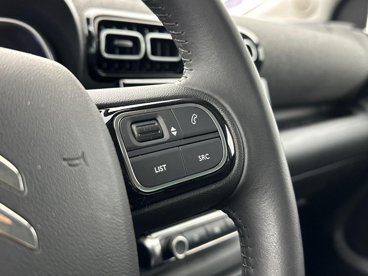 Citroën C3 Aircross puretech 130 s&s eat6 max — photo 18