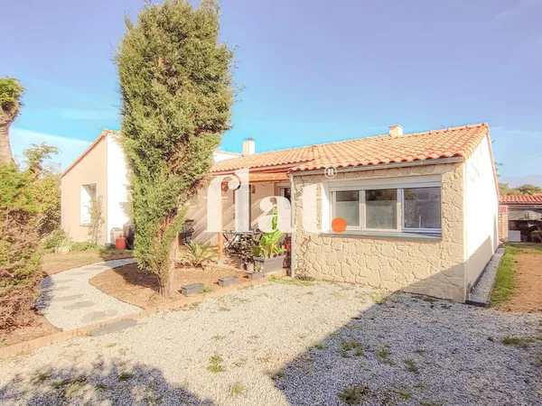 MAISON INDIVIDUELLE - 122 m2 - QUATRE CHAMBRES - JARDIN - GA