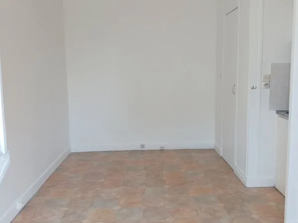 Studio 1 pièce 16 m²