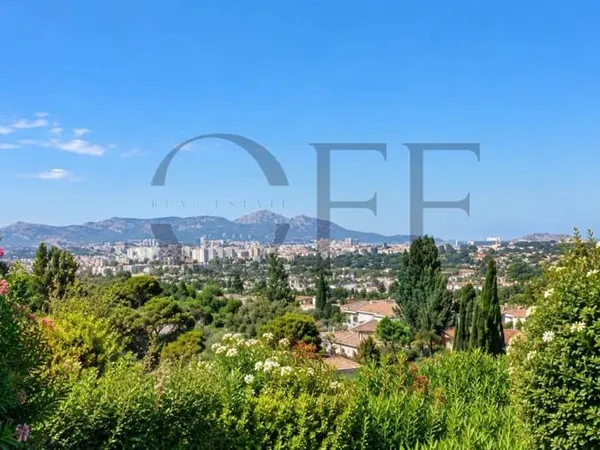 MARSEILLE 12e Vue mer o Domaine privé o Villa d'exception o Piscine o 220 m²
