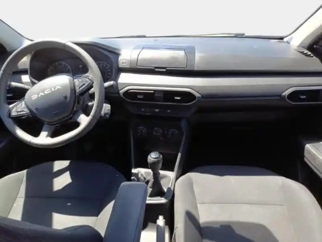Dacia Sandero 1.0 sce 65ch essential — photo 8
