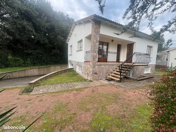Propriété 4 pièces 80 m²