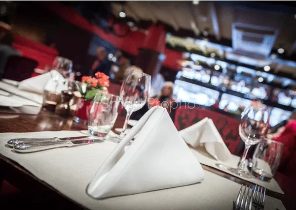 Boutique 2 pièces 235 m²