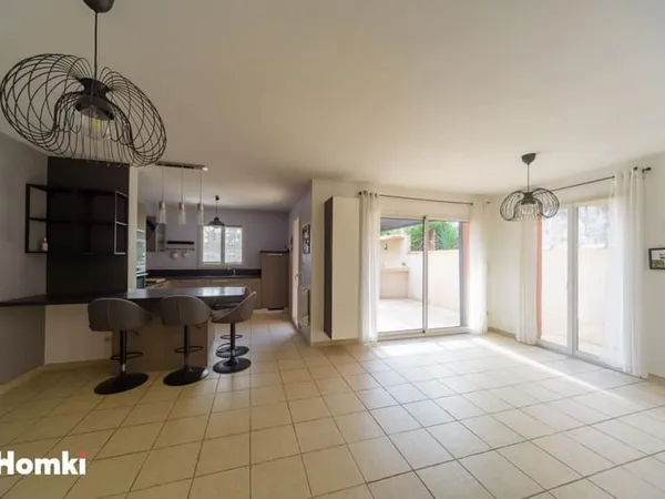 Maison/Villa T6 de 110 m² à La Farlède 83210