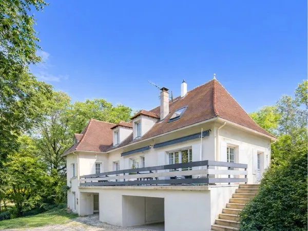 Villa/Maison avec piscine