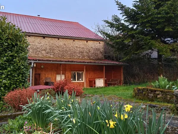 Maison à la campagne