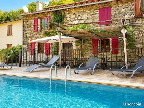 Maison 7 pièces 151 m²