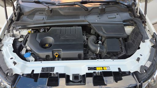 Land Rover Discovery Sport 2.0 TD4 180 4WD BVA8 - HSE – 2015 – 146276 km – Diesel – Boîte Automatique — photo 25