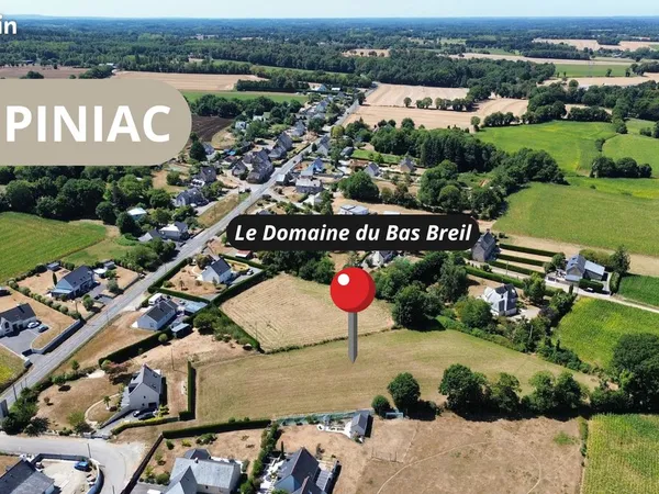 Terrain à bâtir 345 m² à EPINIAC (35120)