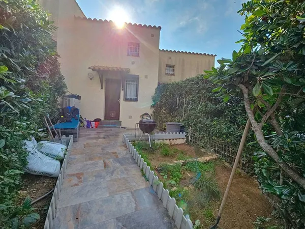 Maison Appartement Bandol Duplex T2 Bis avec place de parking et cave