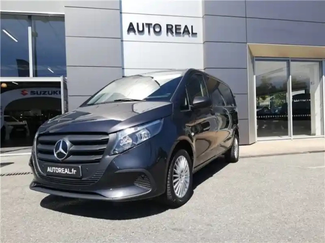 Mercedes Vito 116 cdi compact bva rwd
