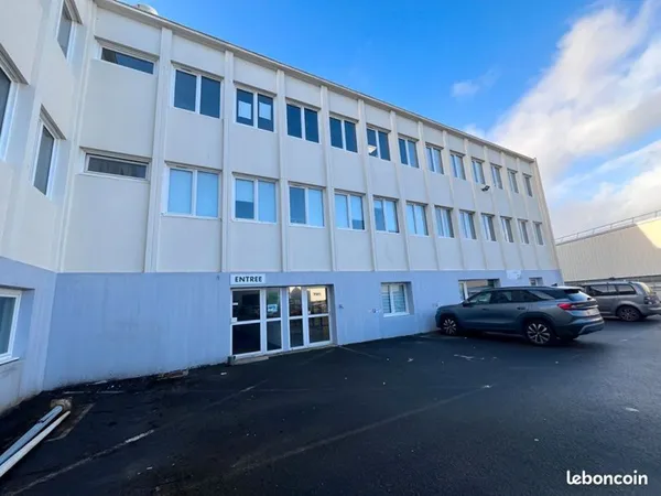 Local 240 m² BREST