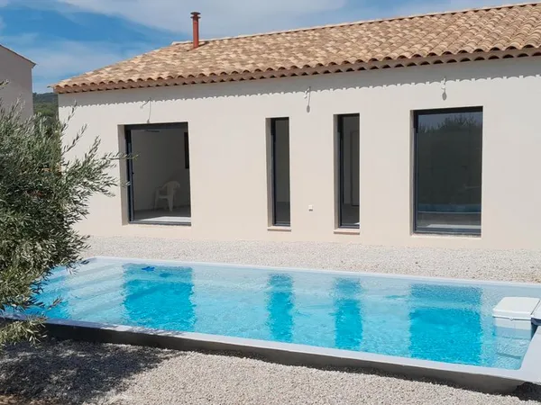 Maison neuve 95m2 - 3 chambres - Piscine 6x3 - Terrain 900m2