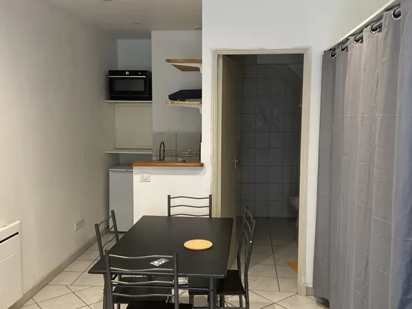 Appartement 1 pièce 19 m²