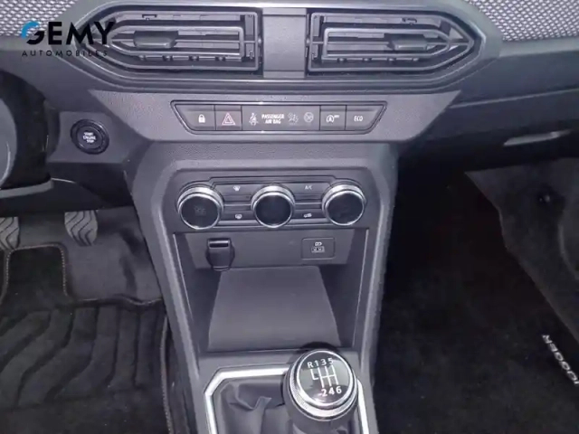 Dacia Jogger eco-g 100 5 places — photo 14